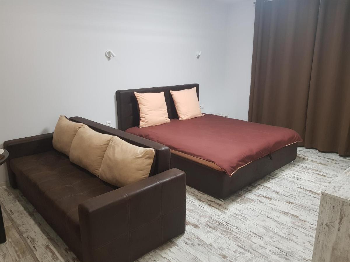Silver Star Apartment 40M Ujhorod Exterior foto